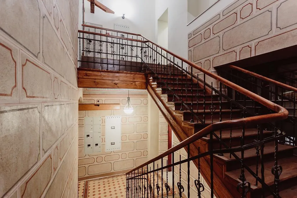 Atticus Apartments Krakau