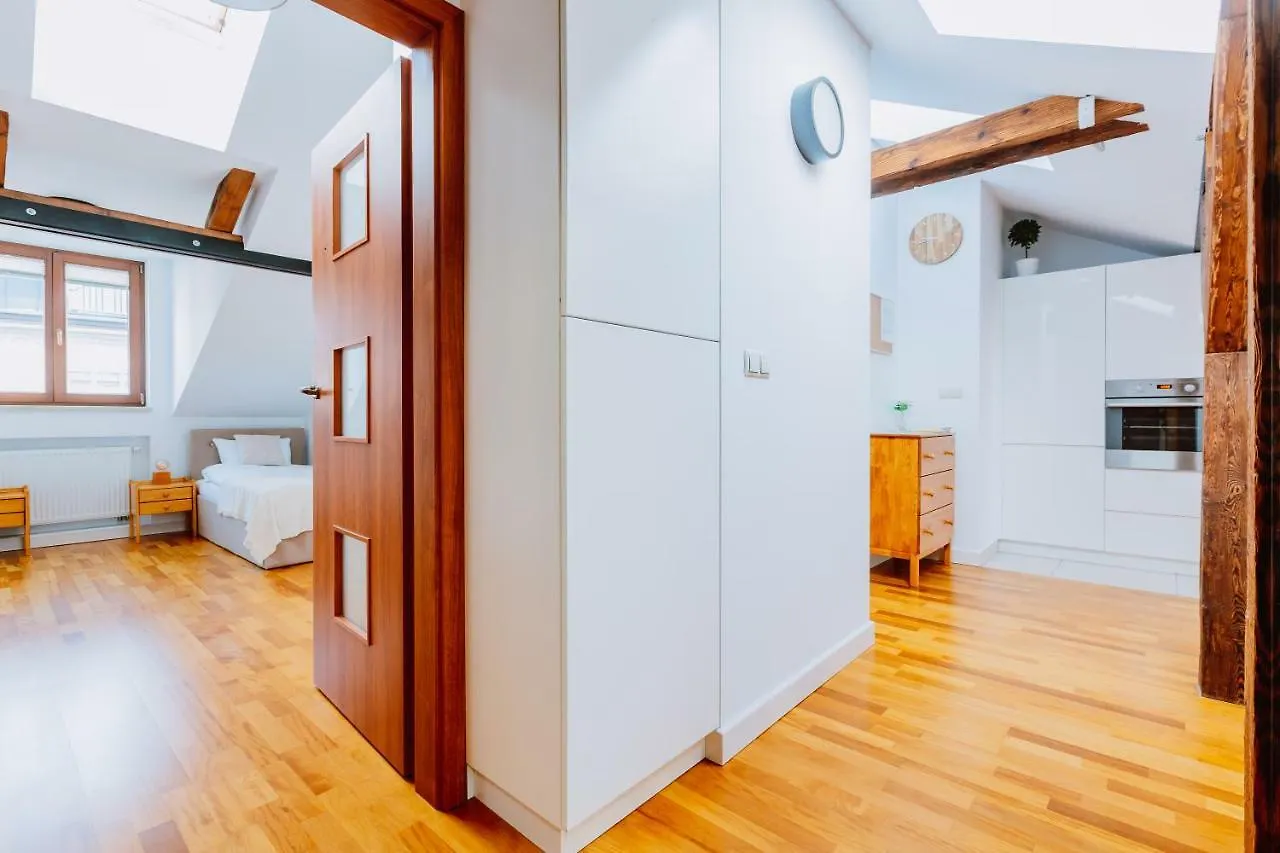 Atticus Apartments Krakau